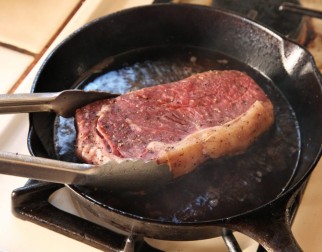 Steak ngon không chỉ ở miếng thịt – mà còn ở cách bạn áp chảo!